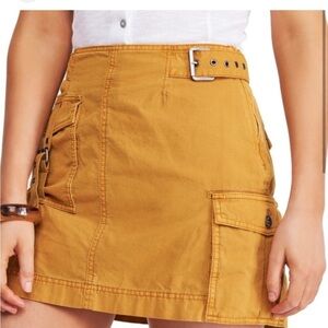 Free People Women Mini Cargo Skirt Mustard Yellow Sz 0 Casual Summer Streetwear